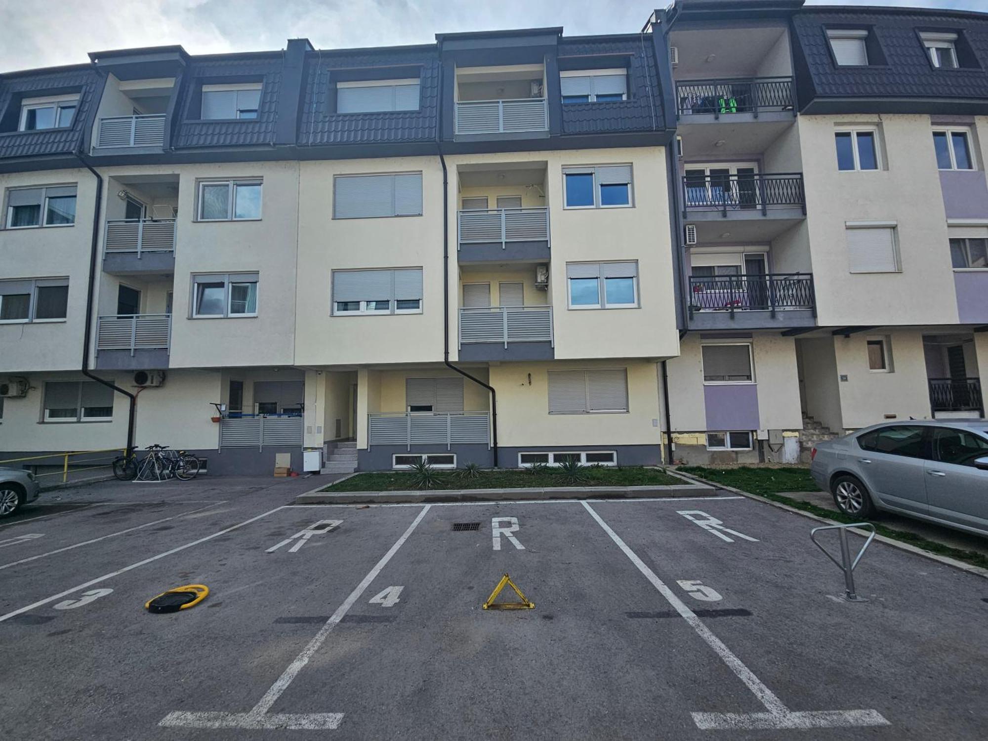 Stan Na Dan Mici Apartment Brcko Exterior photo